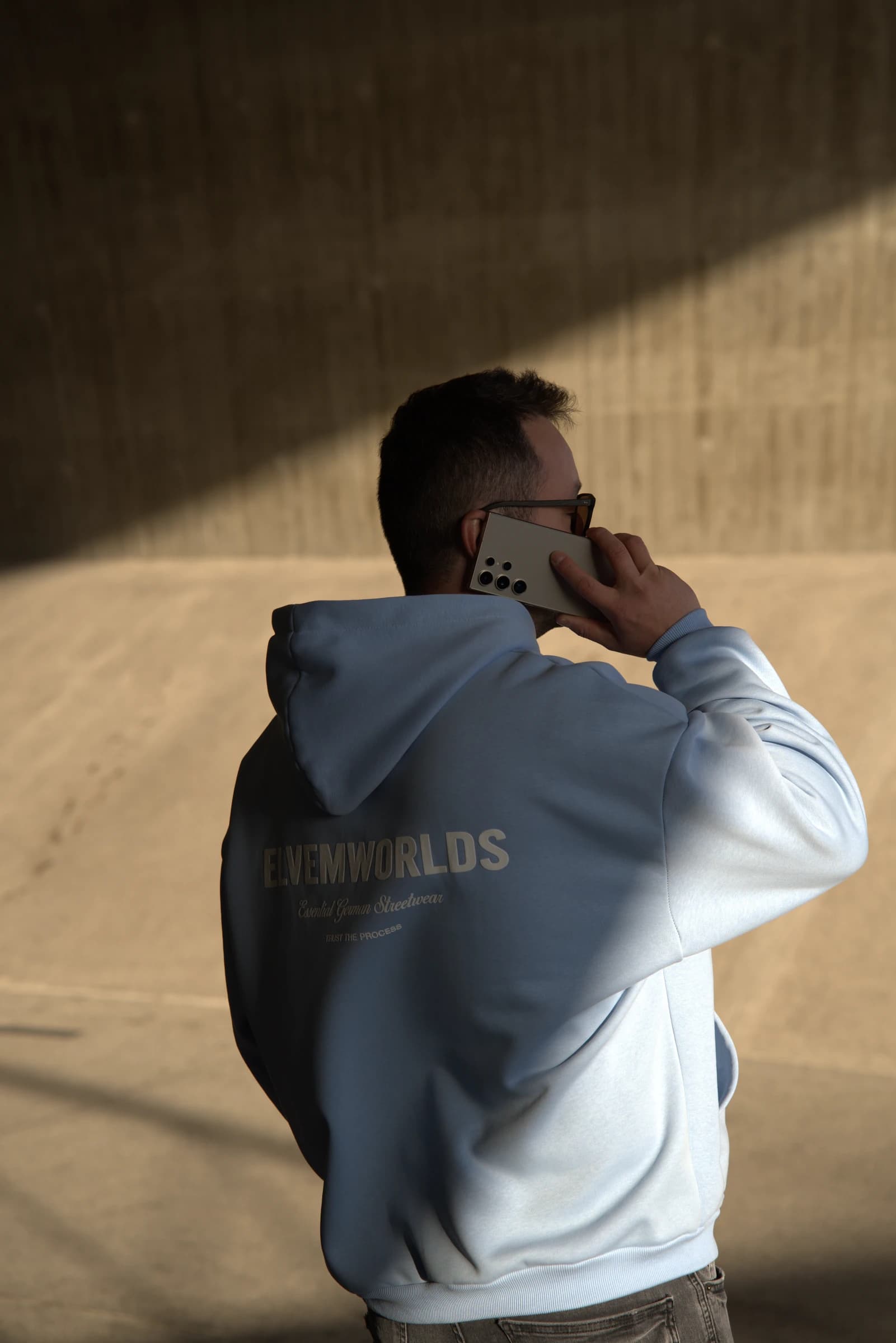 Nordische Berge im Morgenlicht